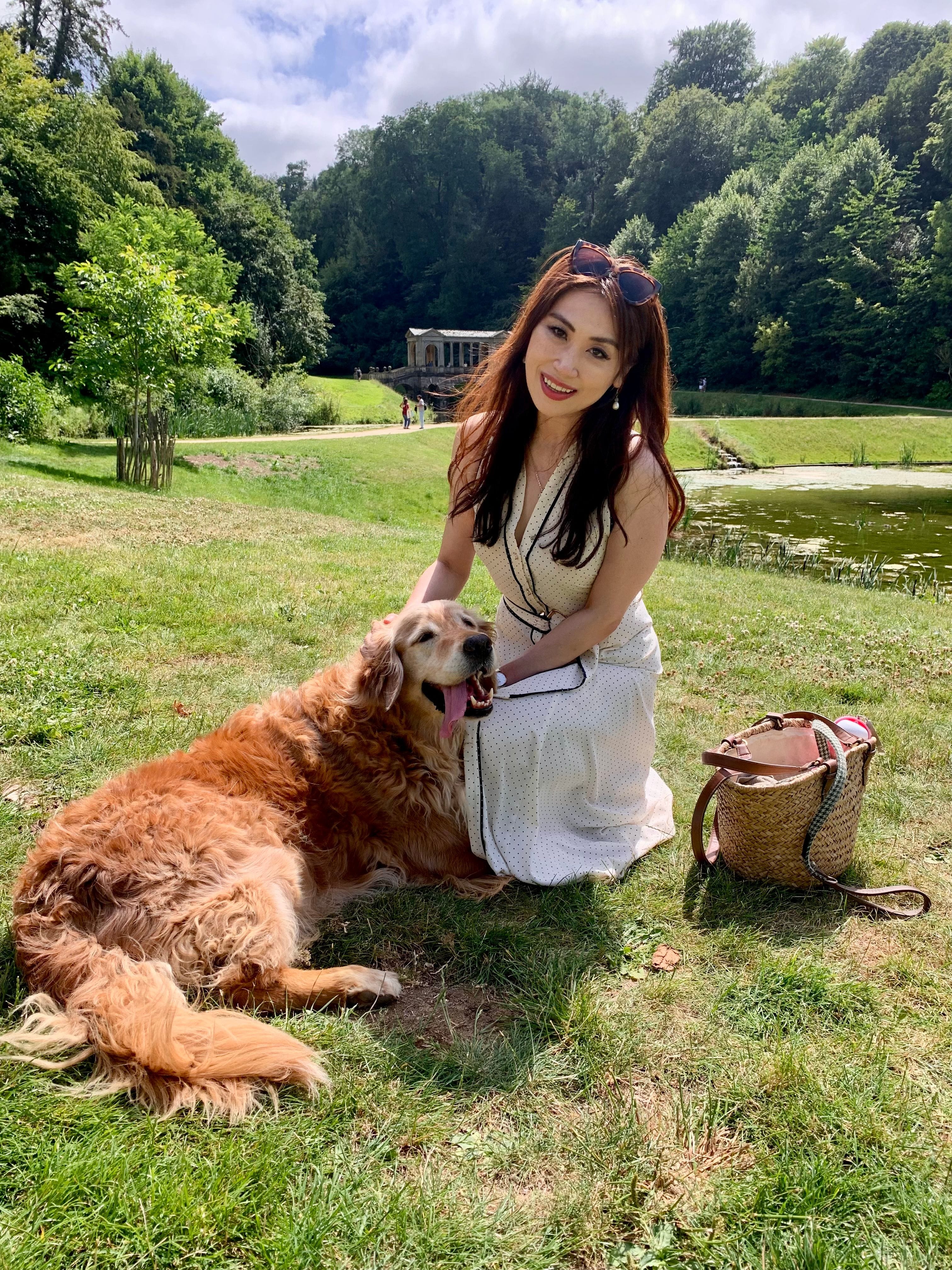 Stanley and his borrower Maxine